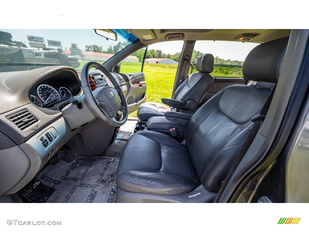 2004 Sienna XLE - Phantom Gray Pearl / Stone Gray photo #18