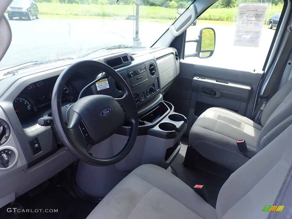 2012 Ford E Series Cutaway E350 Moving Truck Front Seat Photo #144417985
