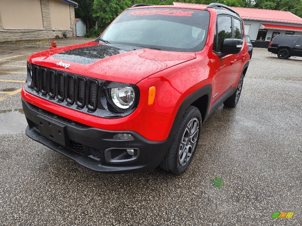 2017 Renegade Limited 4x4 - Colorado Red / Black photo #28