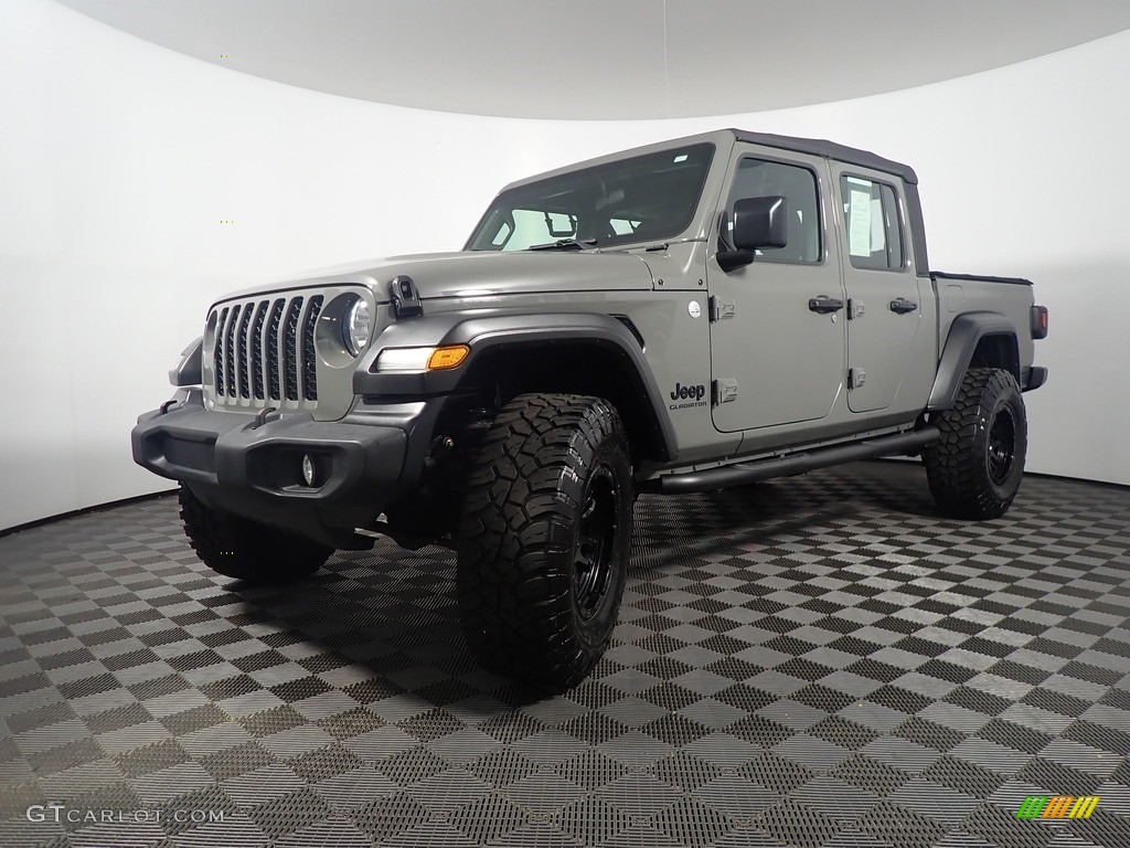 2021 Gladiator Sport 4x4 - Sting-Gray / Black photo #10