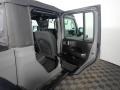 2021 Sting-Gray Jeep Gladiator Sport 4x4  photo #36