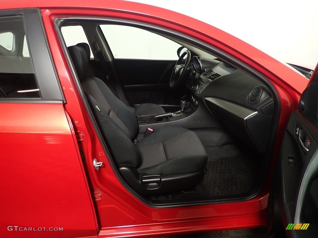 2013 MAZDA3 i Touring 5 Door - Velocity Red Mica / Black photo #39