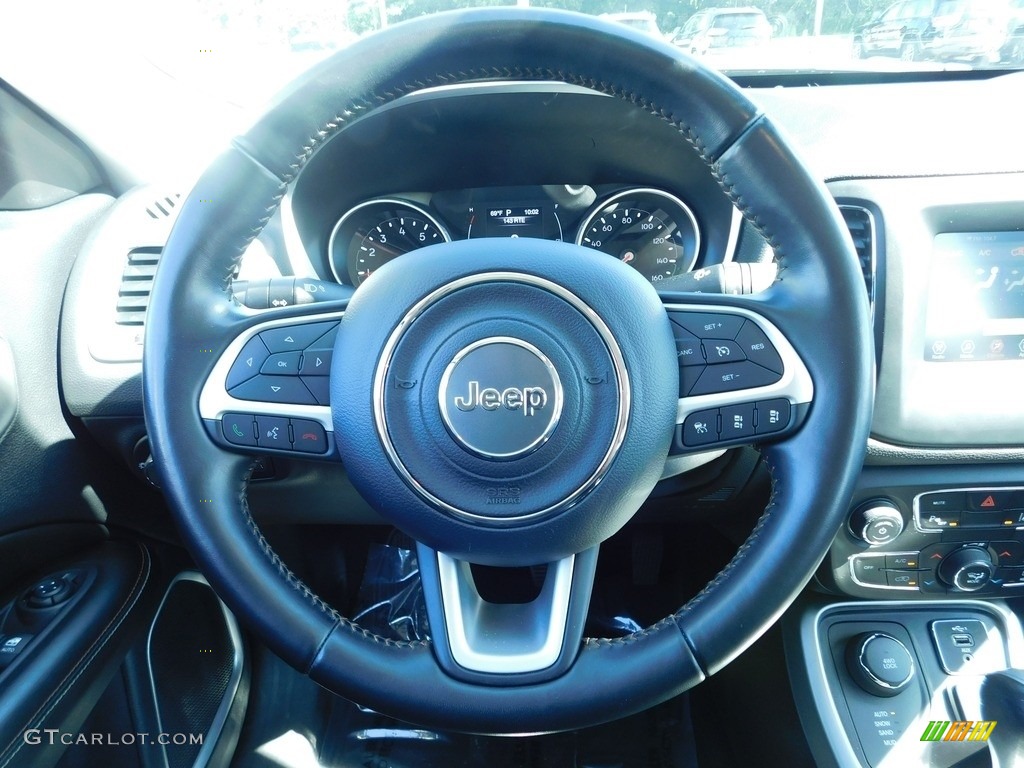 2020 Compass Latitude 4x4 - Jazz Blue Pearl / Black photo #9