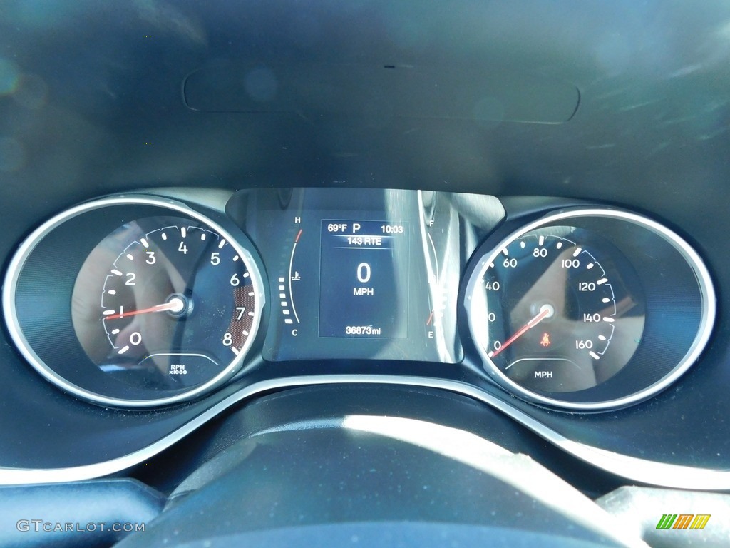 2020 Compass Latitude 4x4 - Jazz Blue Pearl / Black photo #10