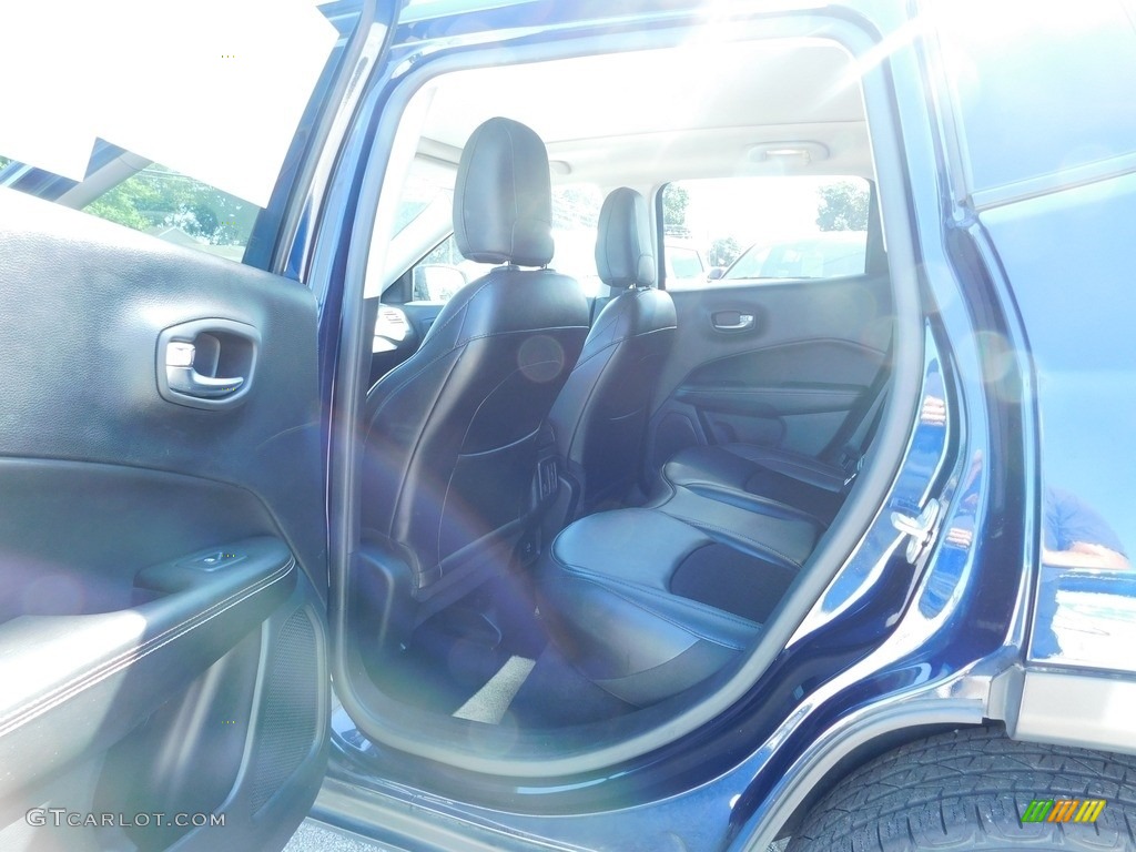 2020 Compass Latitude 4x4 - Jazz Blue Pearl / Black photo #14