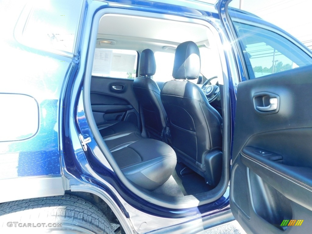 2020 Compass Latitude 4x4 - Jazz Blue Pearl / Black photo #15