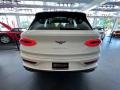Ghost White Pearlescent by Mulliner - Bentayga V8 Photo No. 15