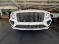 Ghost White Pearlescent by Mulliner - Bentayga V8 Photo No. 22