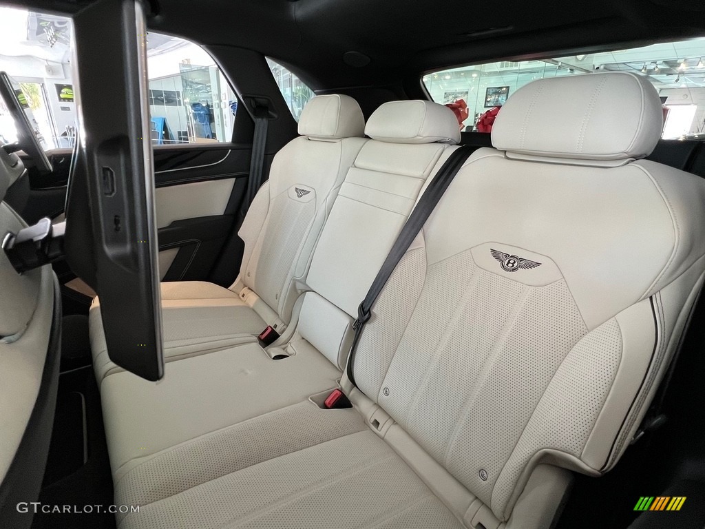 2022 Bentley Bentayga V8 Rear Seat Photo #144422123