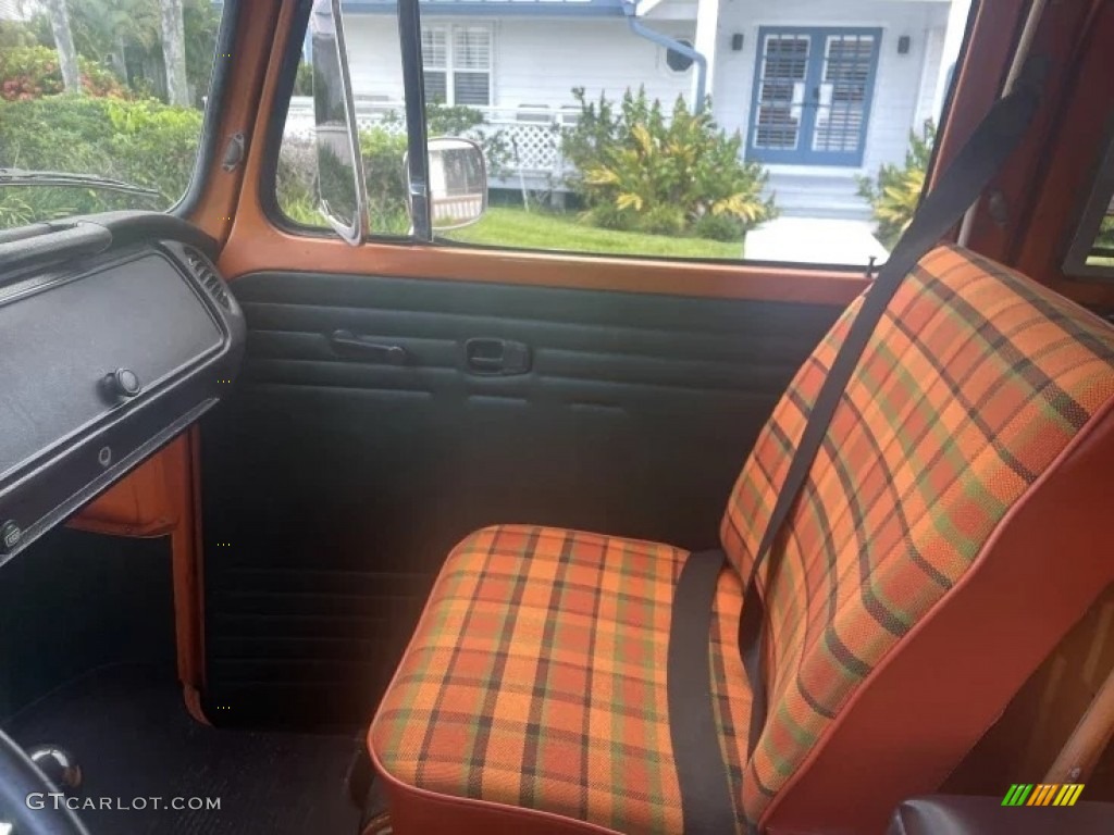 1974 Volkswagen Bus T2 Campmobile Front Seat Photo #144423554