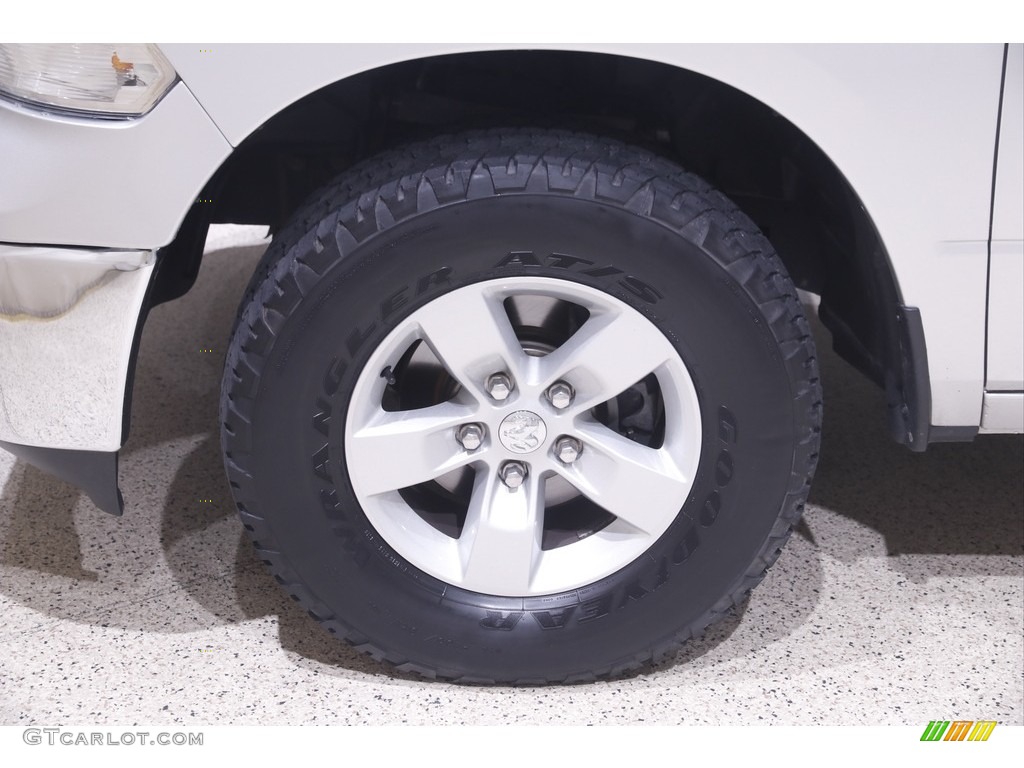 2017 1500 Big Horn Quad Cab 4x4 - Bright Silver Metallic / Black/Diesel Gray photo #20