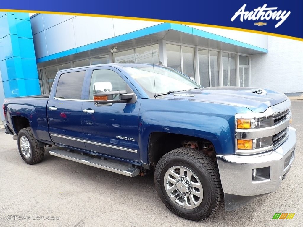 Deep Ocean Blue Metallic Chevrolet Silverado 2500HD