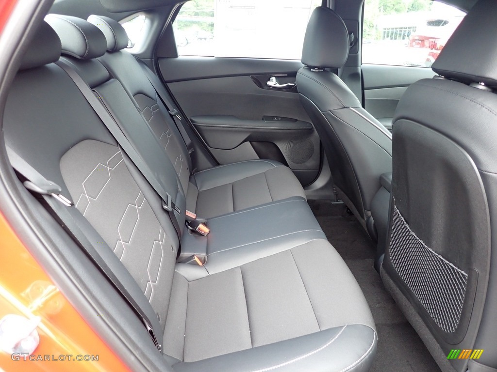 Black Interior 2022 Kia Forte GT-Line Photo #144426163