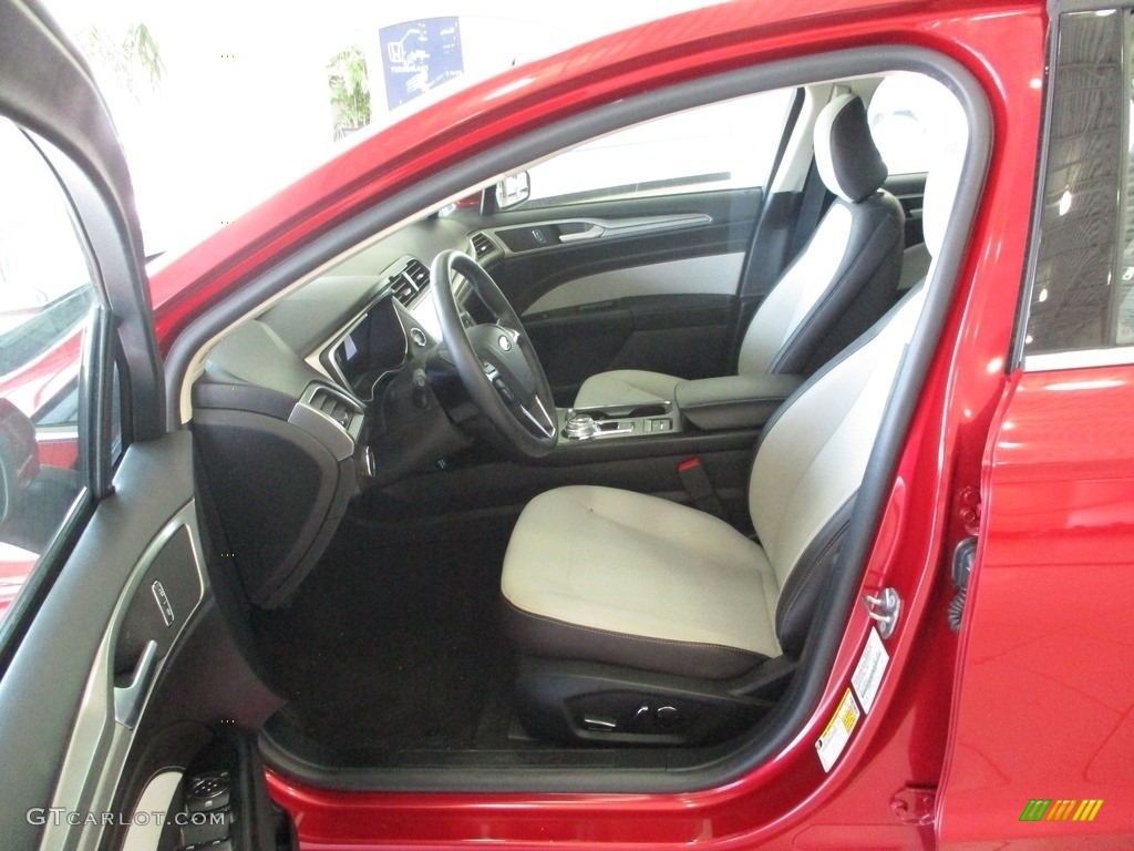 2020 Fusion SE - Rapid Red / Medium Light Stone photo #24