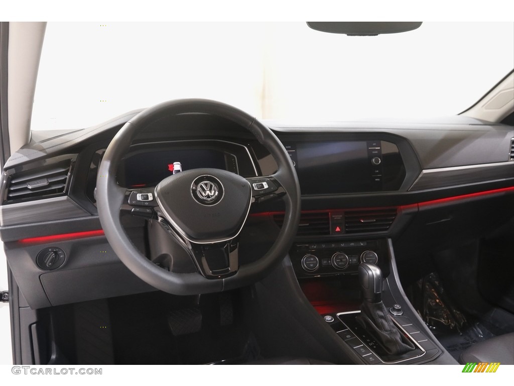 2020 Volkswagen Jetta SEL Dashboard Photos