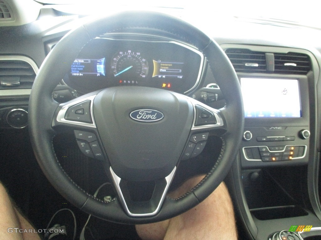 2020 Fusion SE - Rapid Red / Medium Light Stone photo #28