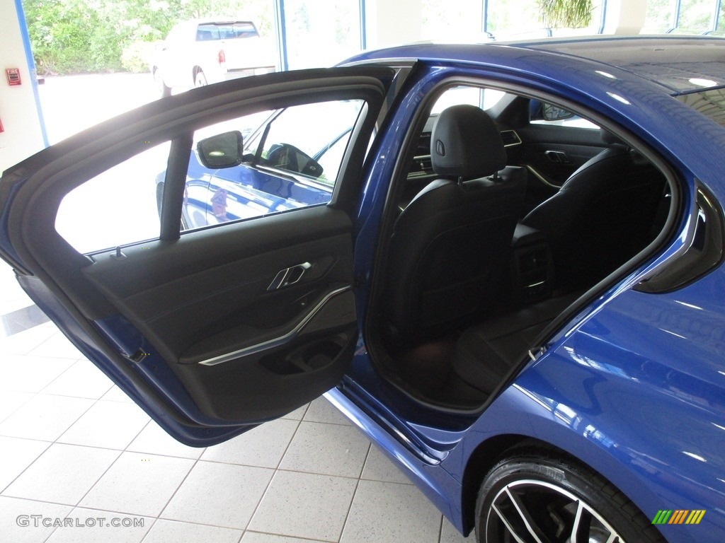 2019 3 Series 330i xDrive Sedan - Mediterranean Blue Metallic / Black photo #24
