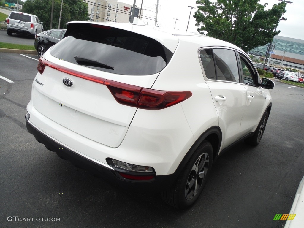 2020 Sportage LX AWD - Clear White / Black photo #7