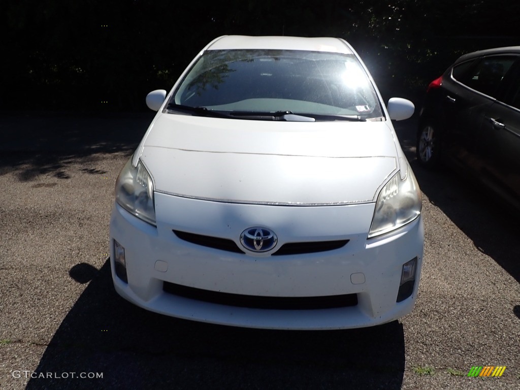 2010 Prius Hybrid II - Blizzard White Pearl / Dark Gray photo #2