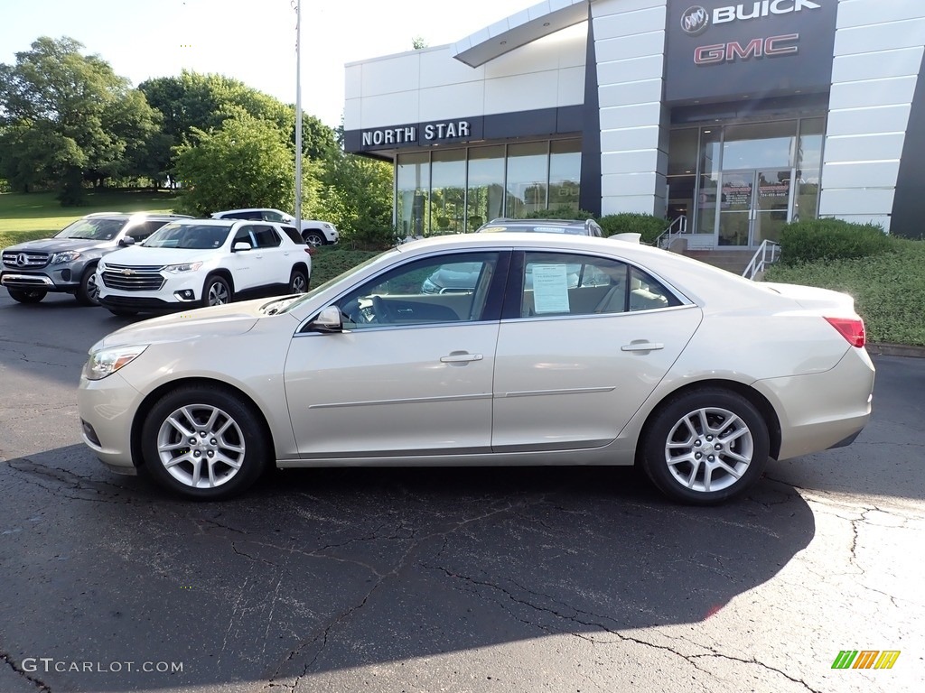 2015 Malibu LT - Champagne Silver Metallic / Cocoa/Light Neutral photo #2