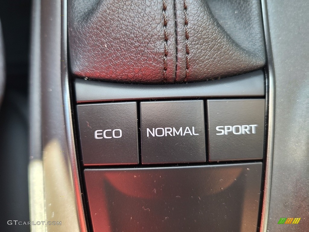 2022 Camry SE - Ice Edge / Black photo #22