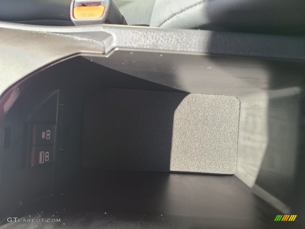 2022 Camry SE - Ice Edge / Black photo #23