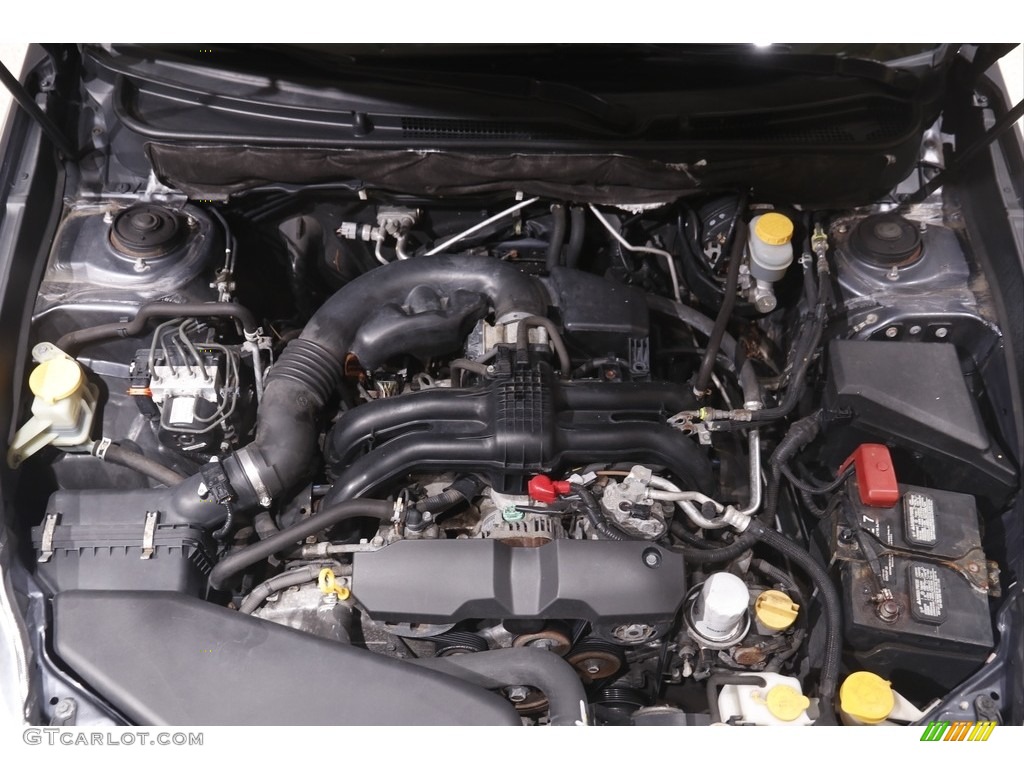 2014 Subaru Outback 2.5i Engine Photos