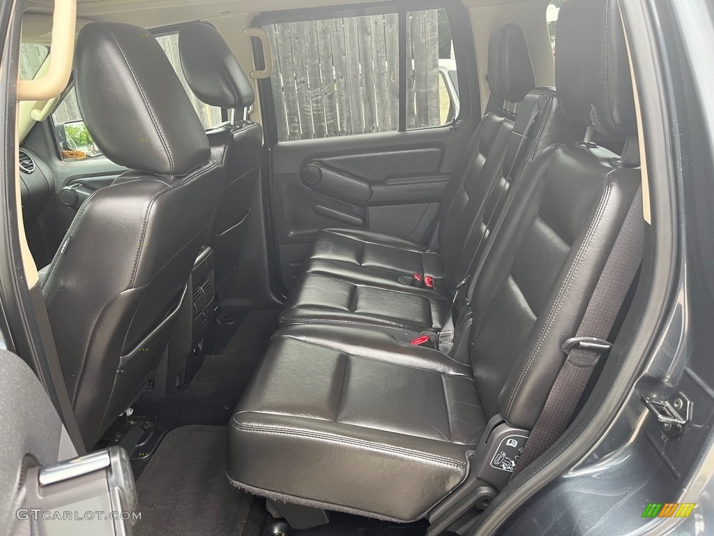 2010 Explorer XLT 4x4 - Brilliant Silver Metallic / Black photo #18