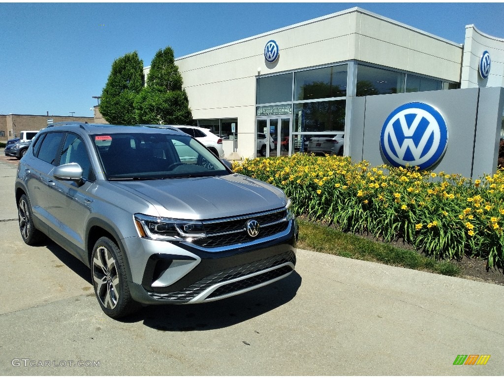 Pyrite Silver Metallic Volkswagen Taos