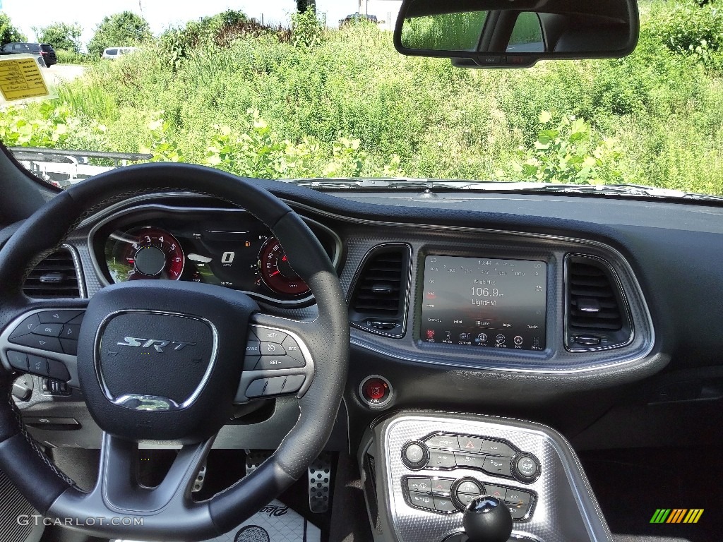 2016 Dodge Challenger SRT Hellcat Dashboard Photos