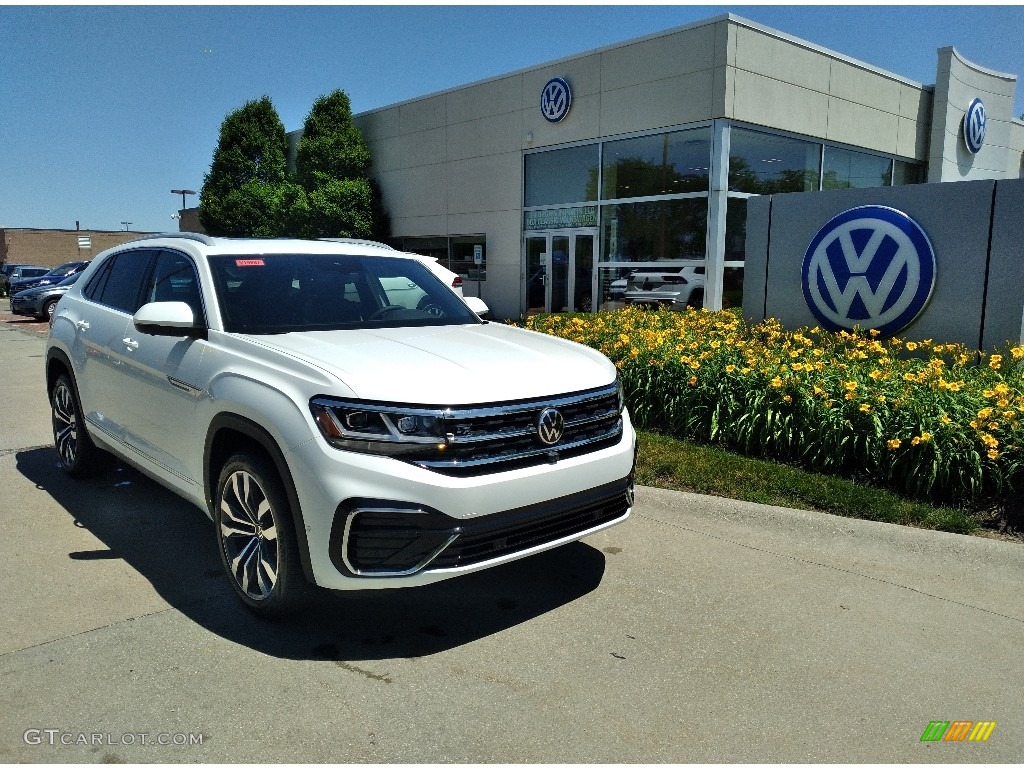 2022 Volkswagen Atlas Cross Sport SEL R-Line 4Motion Exterior Photos