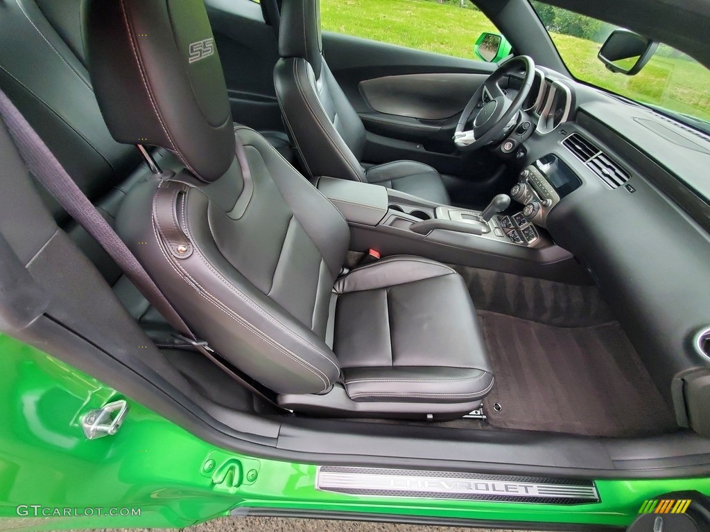 2011 Chevrolet Camaro SS Coupe Front Seat Photo #144436098