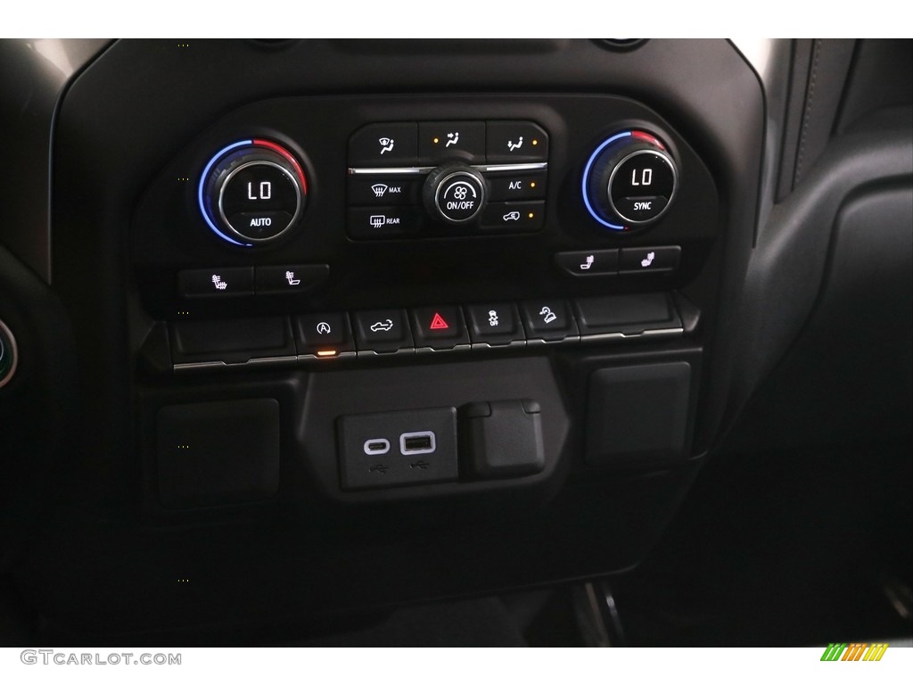 2021 Chevrolet Silverado 1500 RST Double Cab 4x4 Controls Photos
