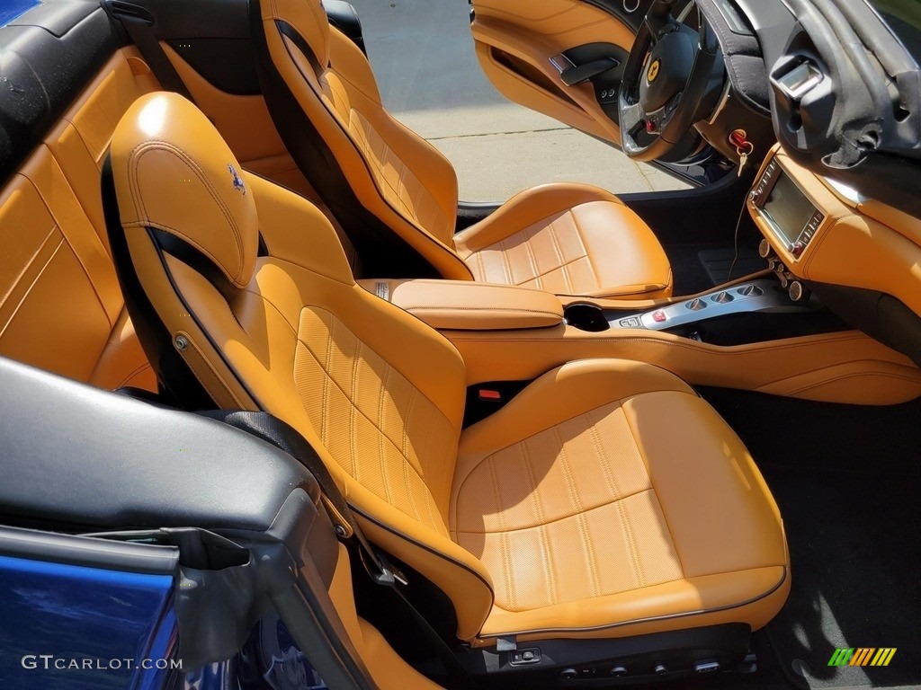 Sabbia Interior 2017 Ferrari California T Photo #144436467