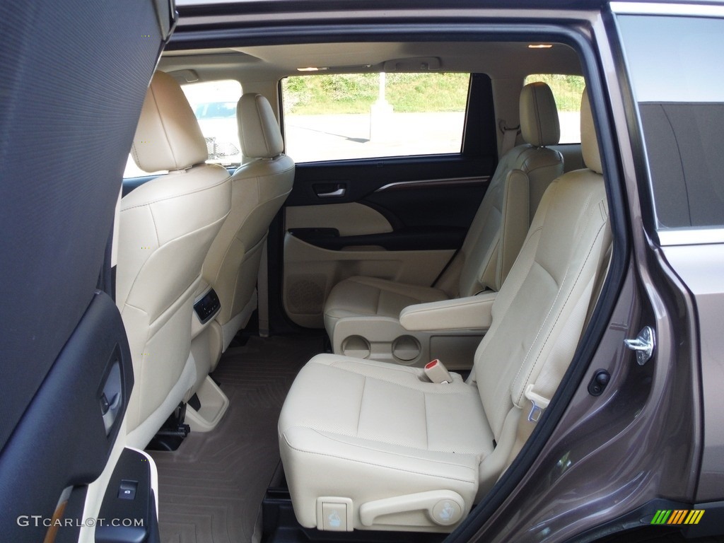2017 Highlander Limited AWD - Toasted Walnut Pearl / Almond photo #29