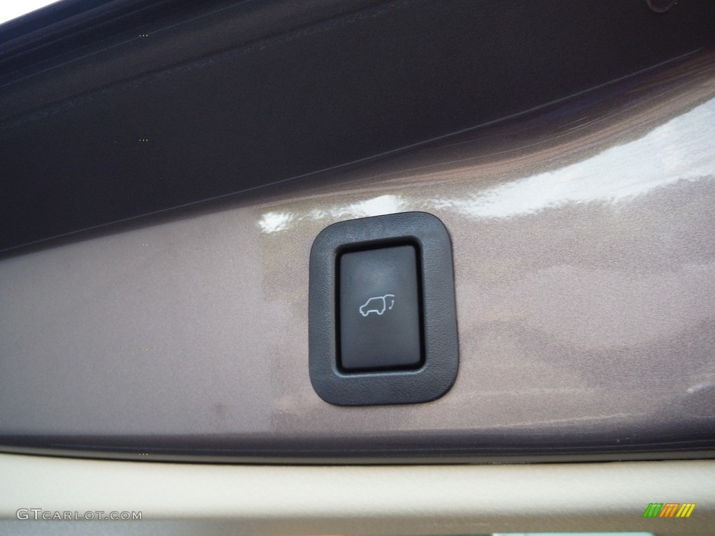 2017 Highlander Limited AWD - Toasted Walnut Pearl / Almond photo #34
