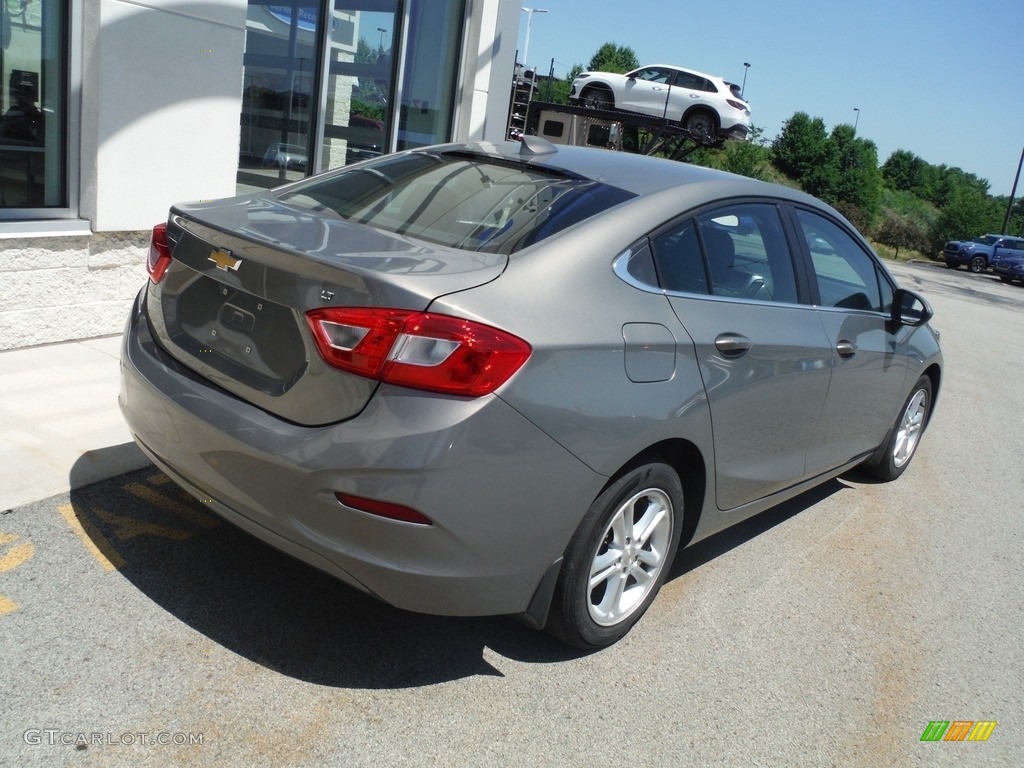 2017 Cruze LT - Pepperdust Metallic / Jet Black photo #8