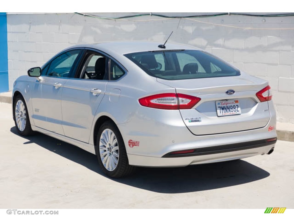2016 Fusion Energi SE - Ingot Silver Metallic / Charcoal Black photo #2