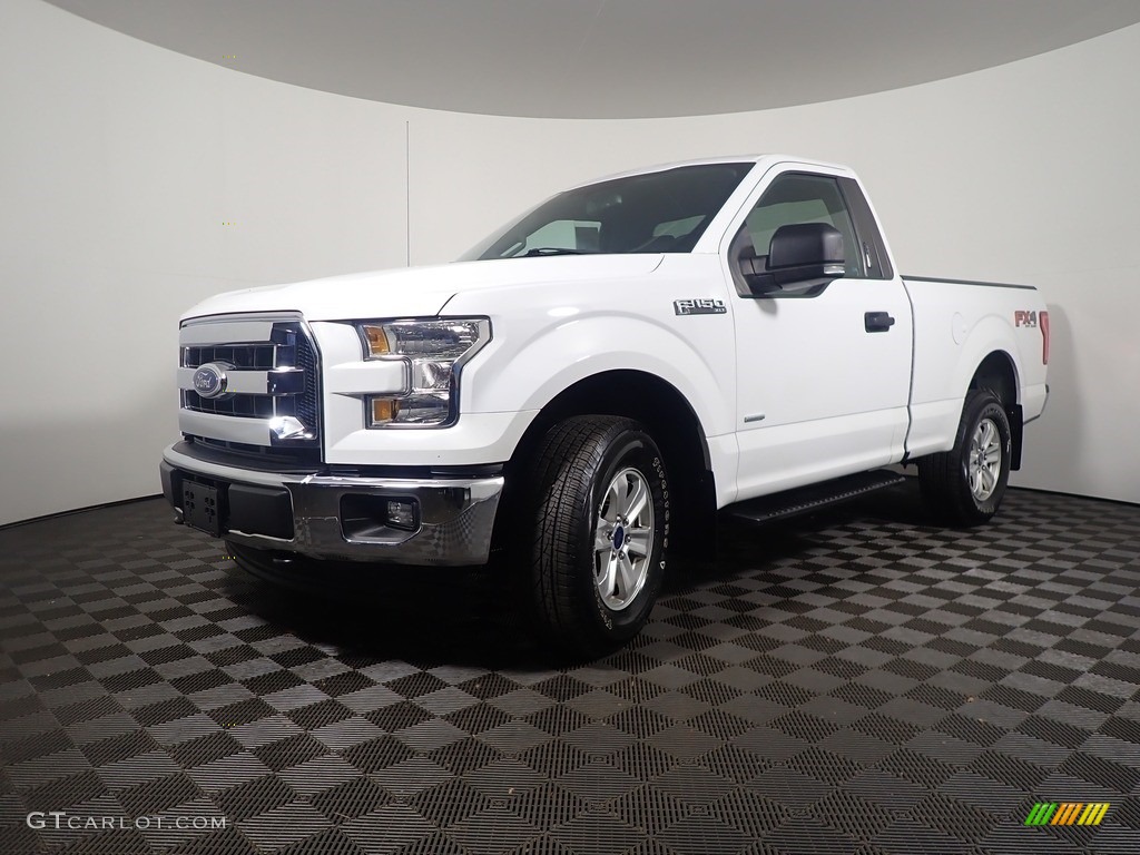 Oxford White 2017 Ford F150 XLT Regular Cab 4x4 Exterior Photo #144437529