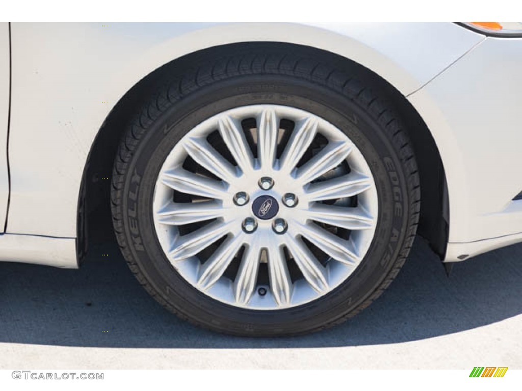 2016 Ford Fusion Energi SE Wheel Photos