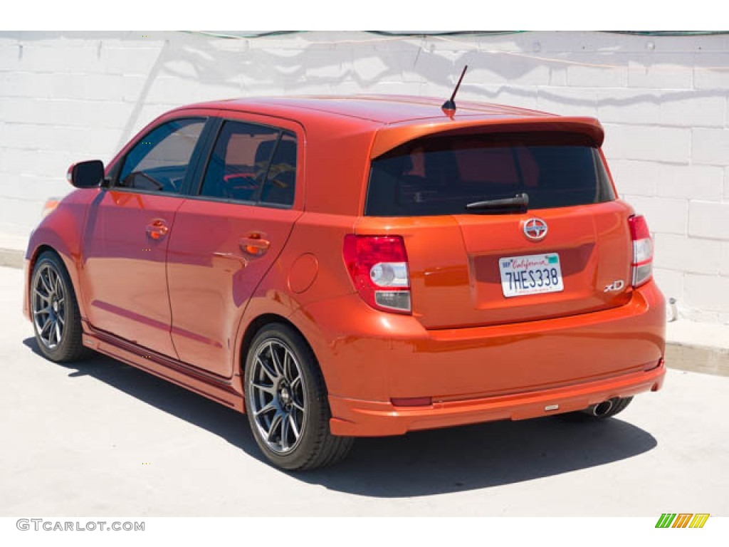 2008 xD  - Hot Lava Orange / Charcoal Gray/Lava Orange photo #2