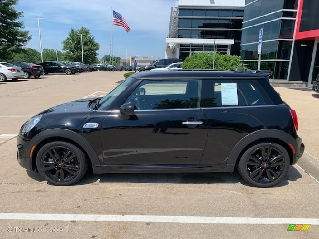 2018 Hardtop Cooper S 2 Door - Midnight Black Metallic / Double Stripe Carbon Black photo #2