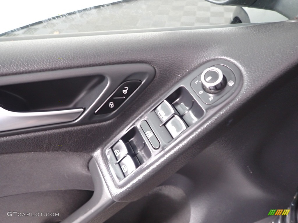 2013 GTI 4 Door - Carbon Steel Gray Metallic / Interlagos Plaid Cloth photo #10