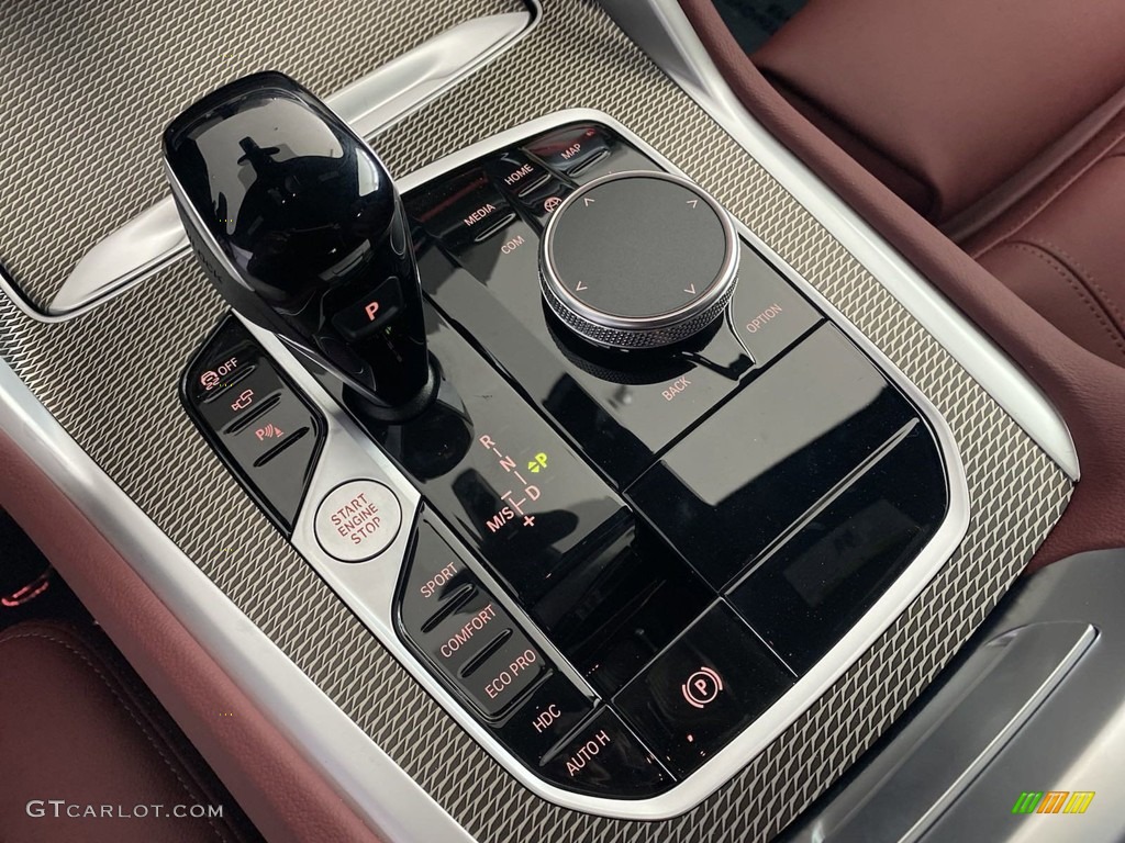 2022 BMW X6 xDrive40i Transmission Photos