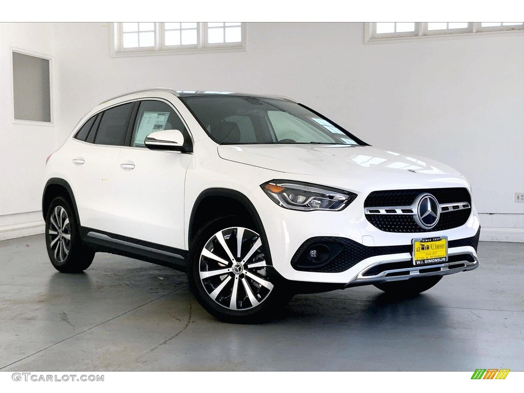 2022 GLA 250 - Polar White / Black photo #12