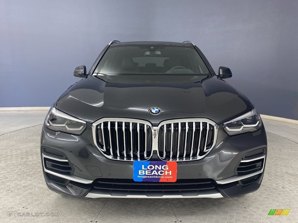 2022 X5 sDrive40i - Dark Graphite Metallic / Black photo #2
