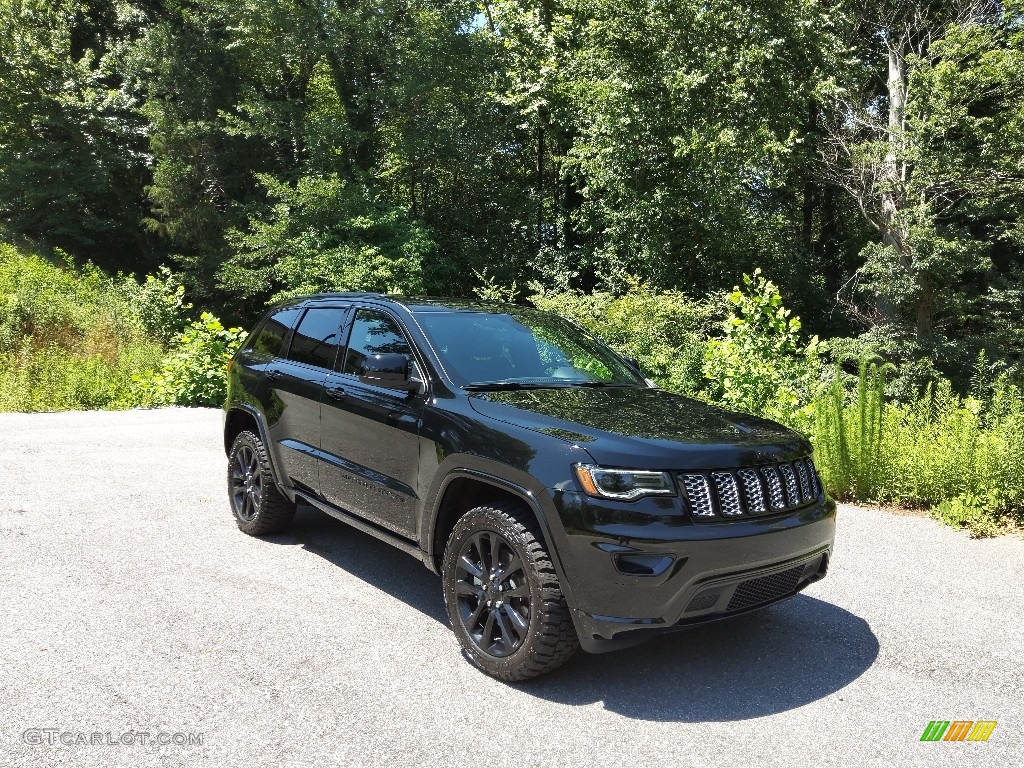 Diamond Black Crystal Pearl 2022 Jeep Grand Cherokee Laredo X 4x4 Exterior Photo #144441945