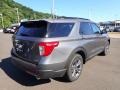 2022 Carbonized Gray Metallic Ford Explorer XLT 4WD  photo #8