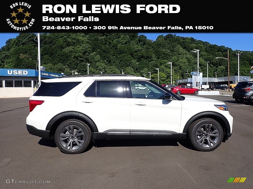 2022 Explorer XLT 4WD - Star White Metallic / Light Slate photo #1