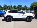 Bright White - Cherokee Trailhawk 4x4 Photo No. 6